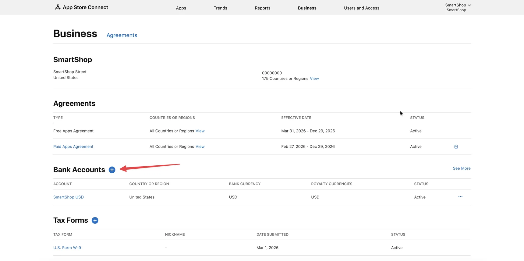 App Store Connect — розділ Bank Accounts і кнопка «+» для додавання реквізитів